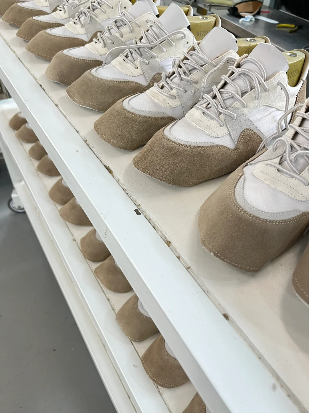 做习惯了时装鞋的工厂来做休闲鞋，这做工……