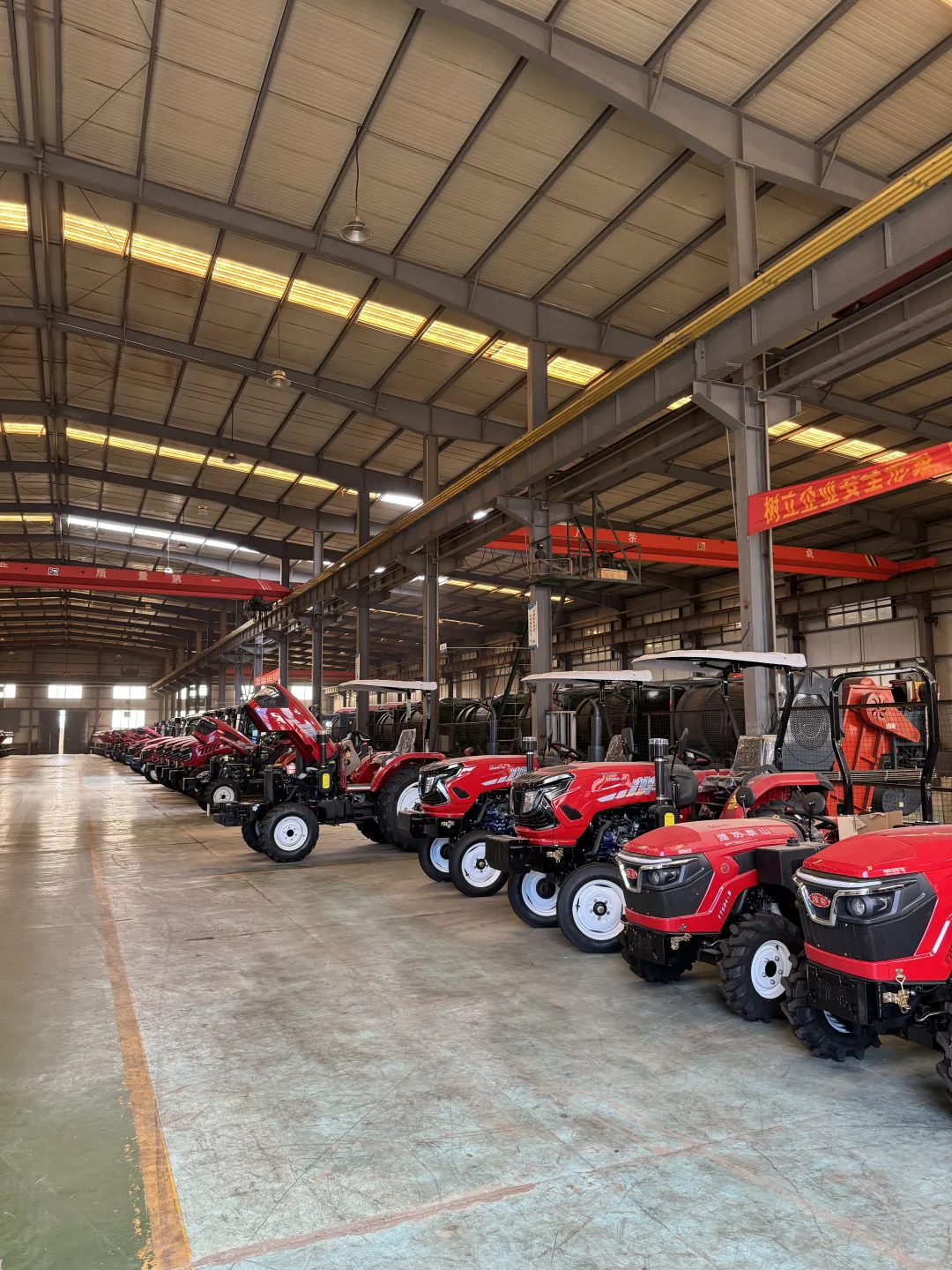 让中国农机走向世界。做拖拉机我们是专业的