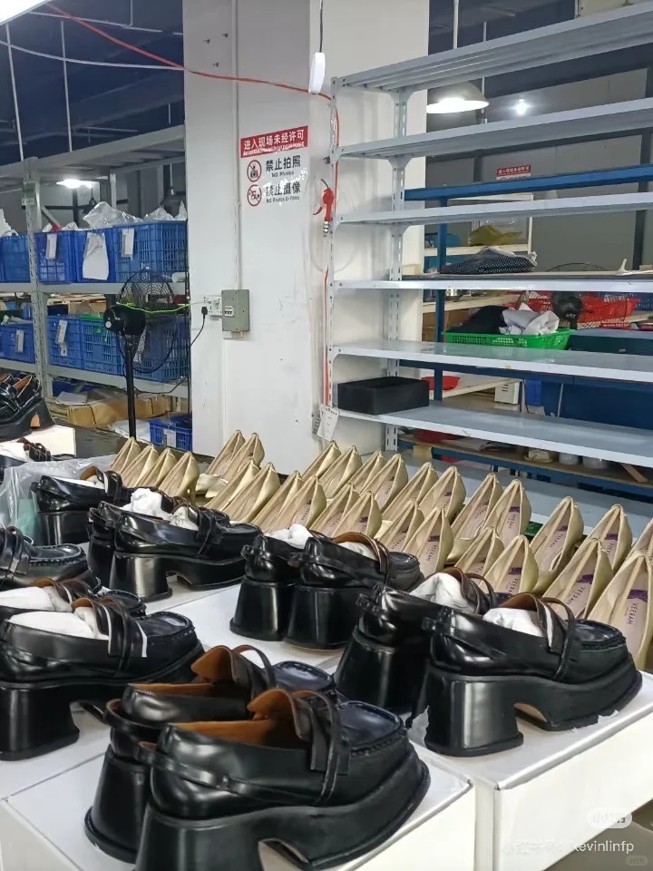 鞋履初创品牌、设计师、大小订单｜100双起订