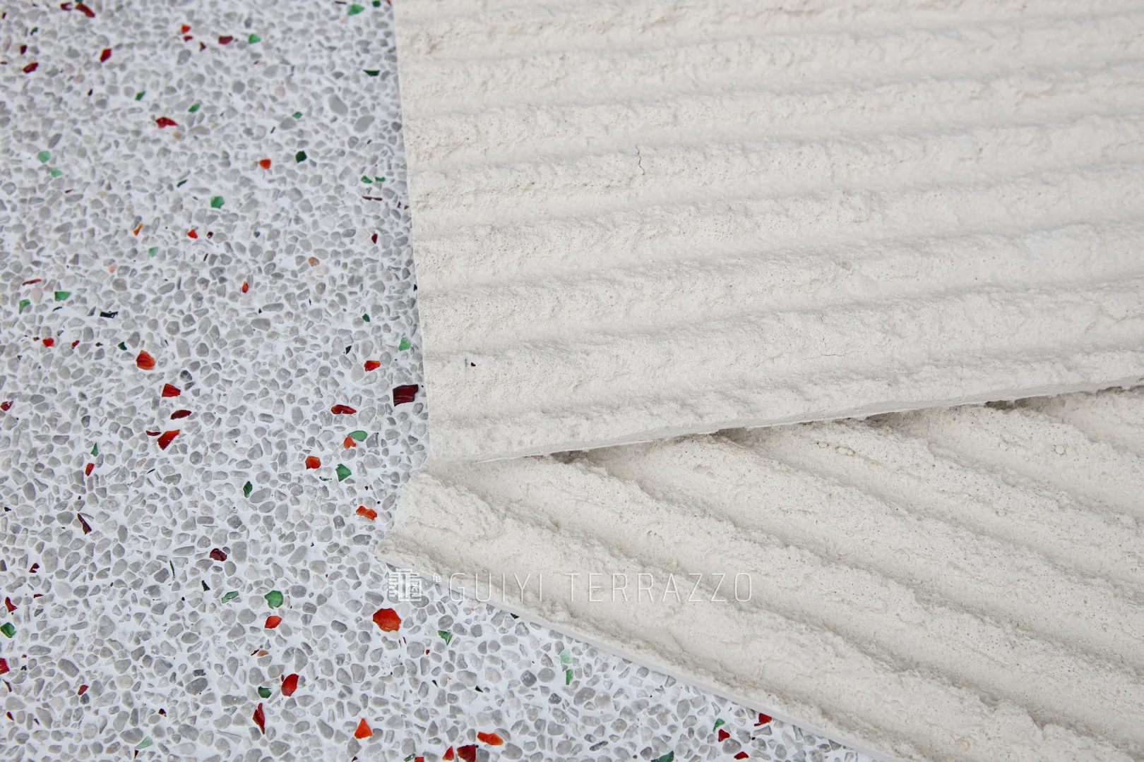 会“弯腰”的白色艺术 | 龟一软瓷材料