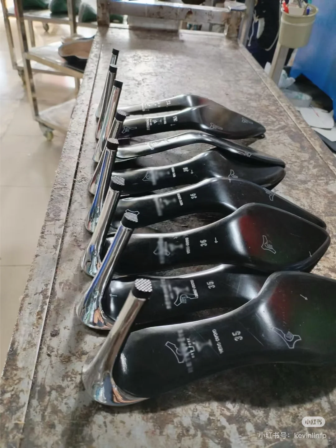 鸿晔鞋业用品质助力每一个创意闪耀落地 ！