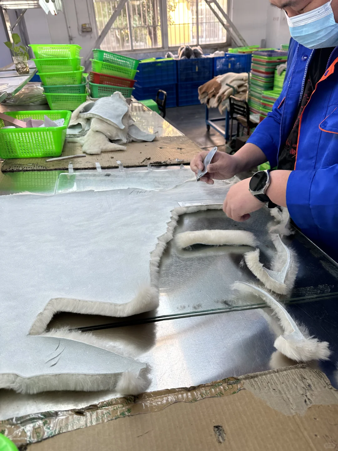 今天拜访了UGG母公司Deckers原料供应商