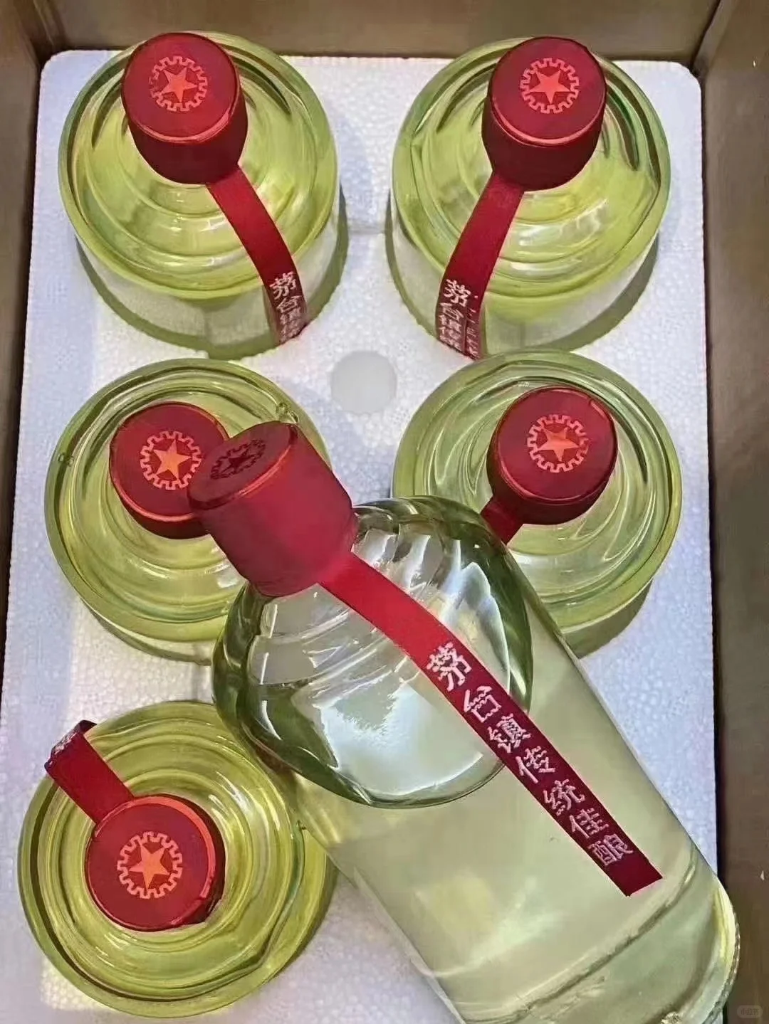 这款酒的年份比较久，深受喜欢喝酱香陈年