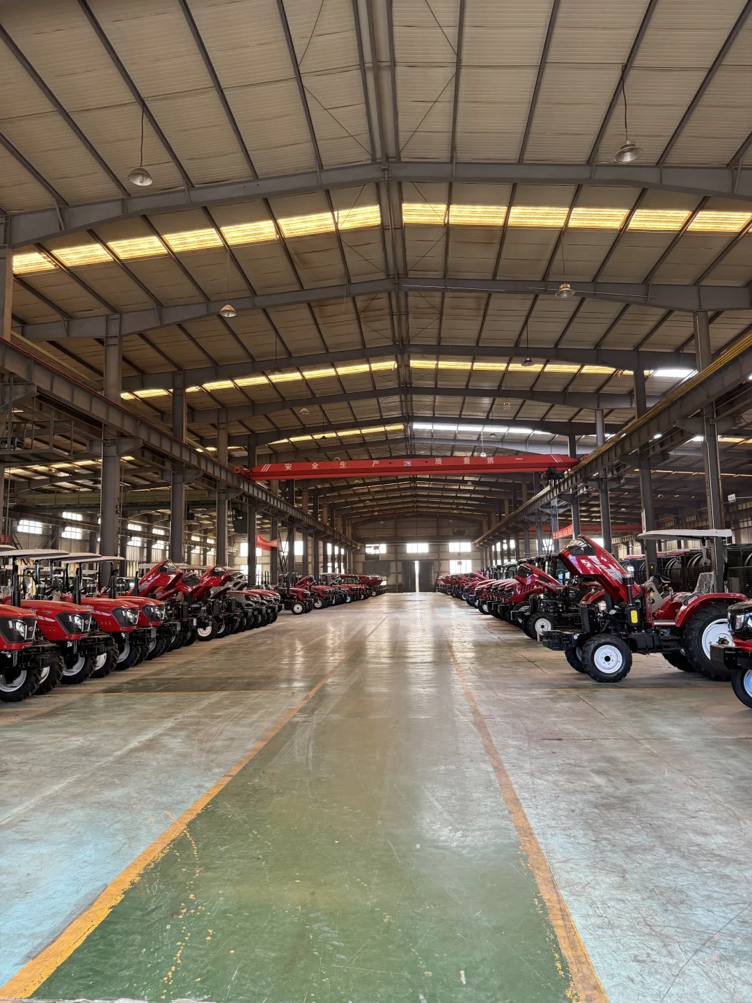 让中国农机走向世界。做拖拉机我们是专业的