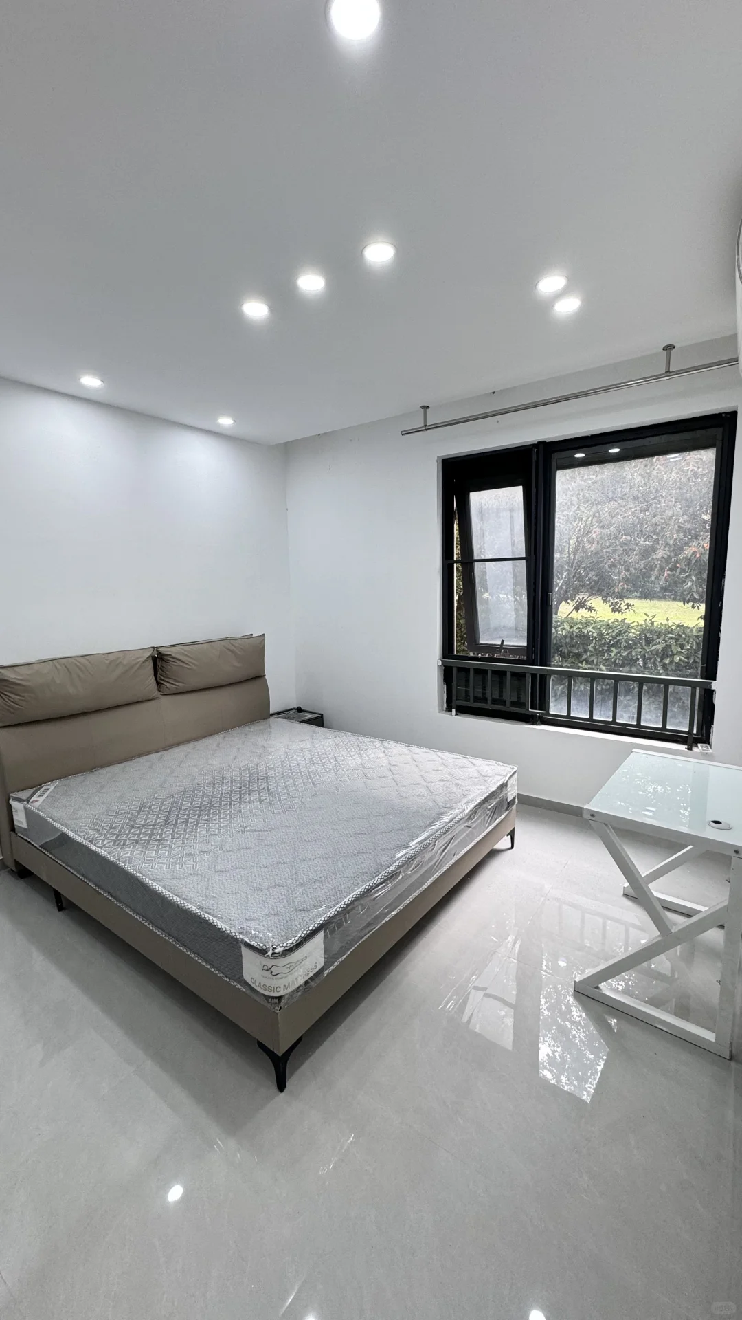 科技城虹锦湾主卧独厨独卫1200/?️，包物业