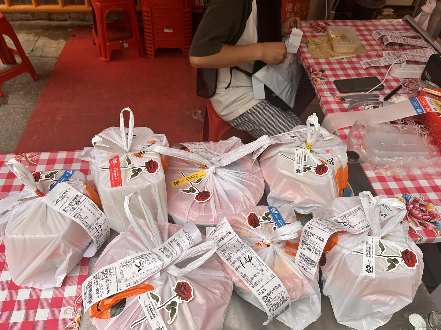 坦白局｜95年在十堰开麻辣烫店如何活下来?