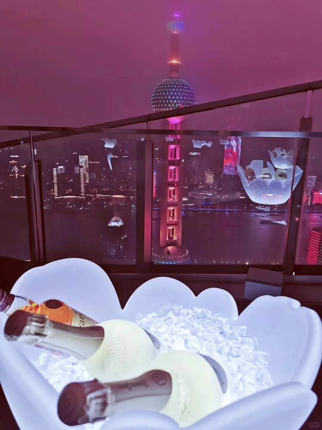 苹果Vision pro带来的震撼混合现实体验！