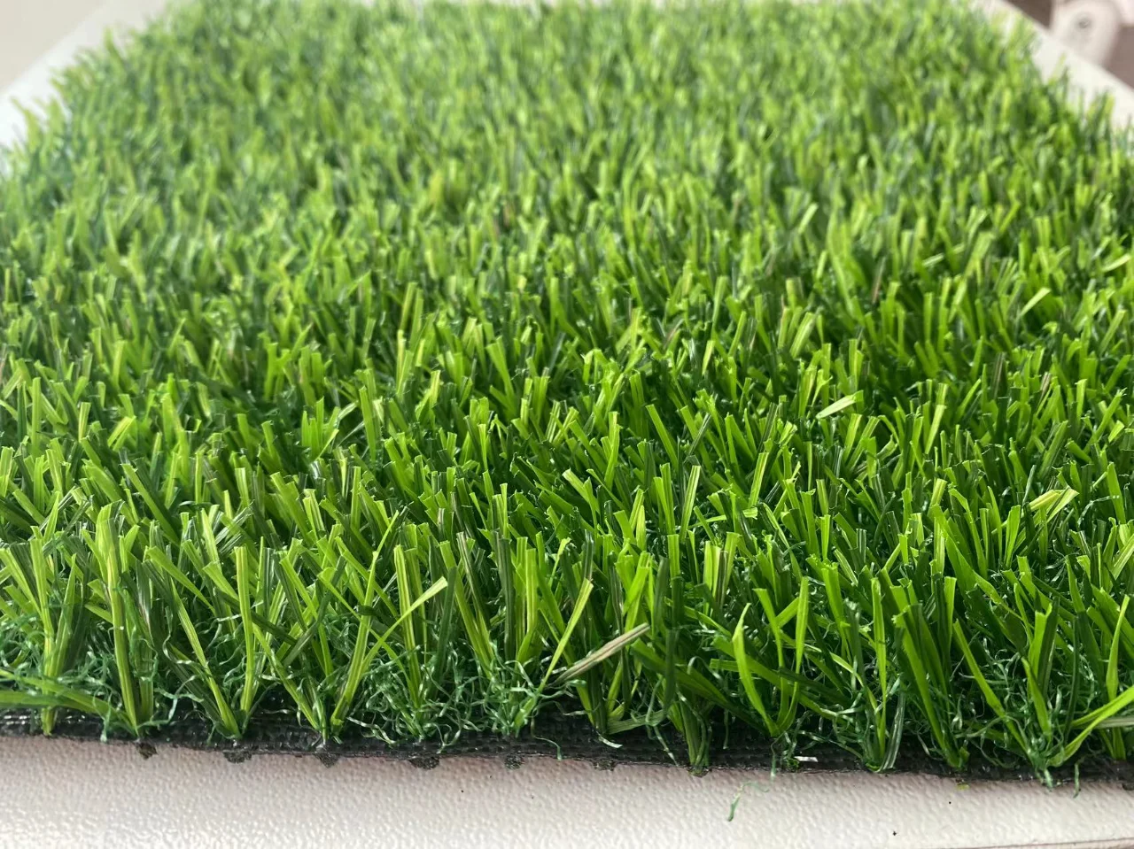 人造绿色草坪厂家供应