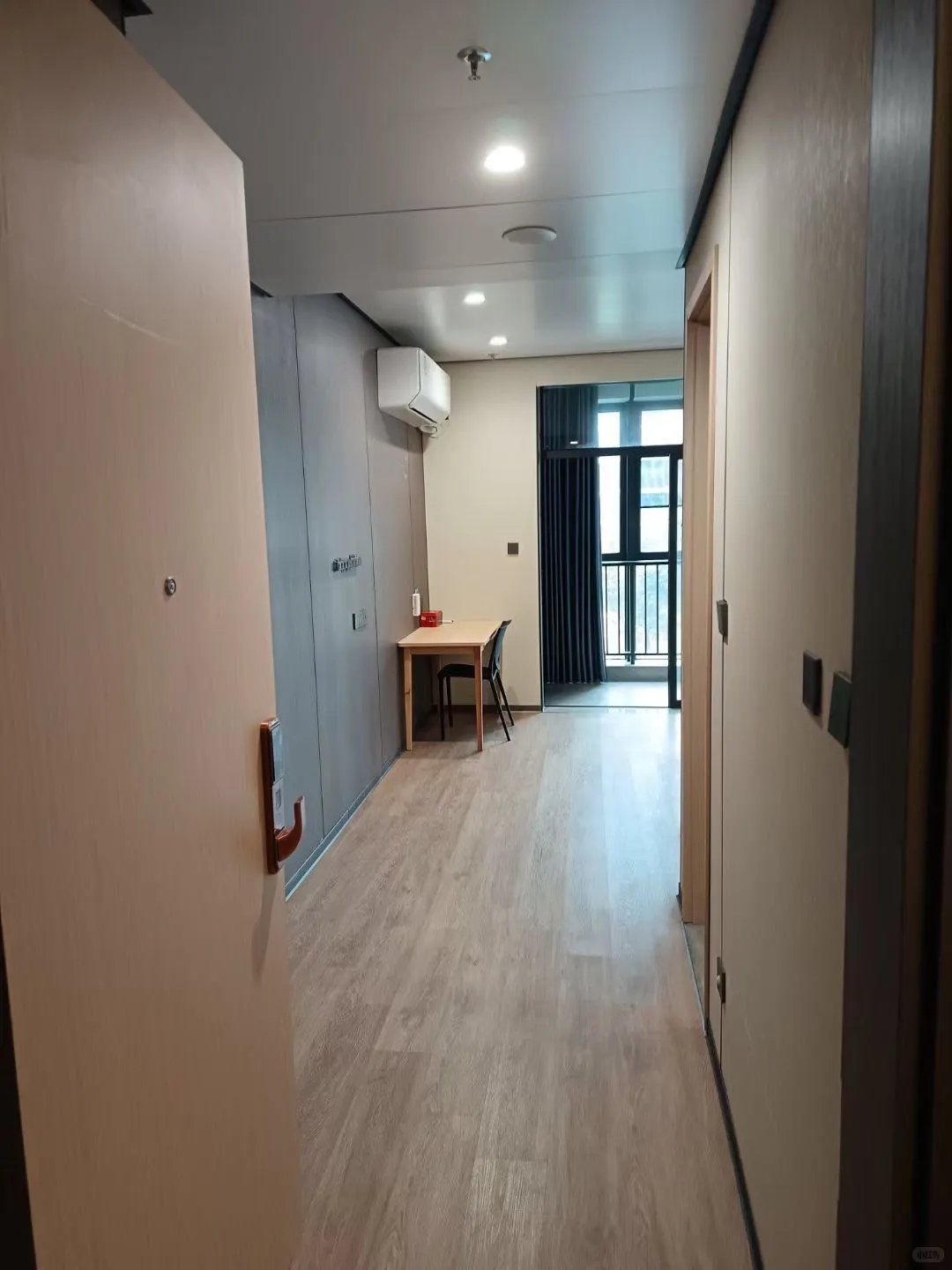 17岁来到了黄浦区小鹏基地，24一个小时