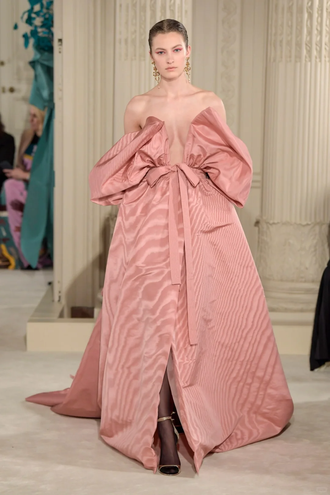 秀场直击｜Valentino 2018春夏高定系列