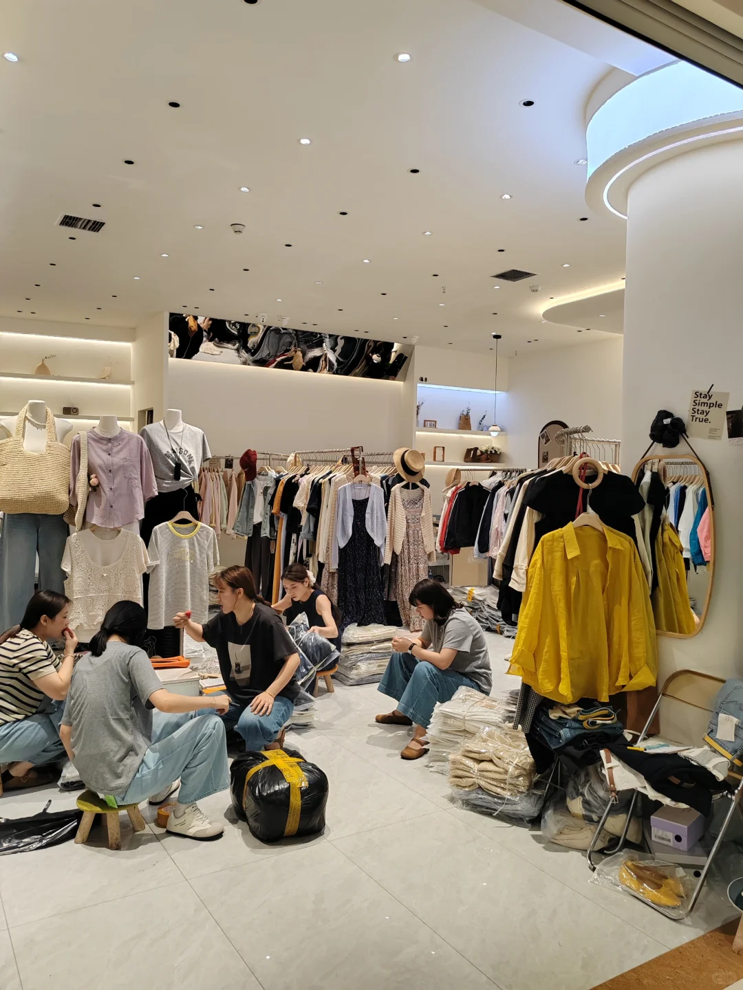 今后的实体店肯定会成为消费主流❗️❗️