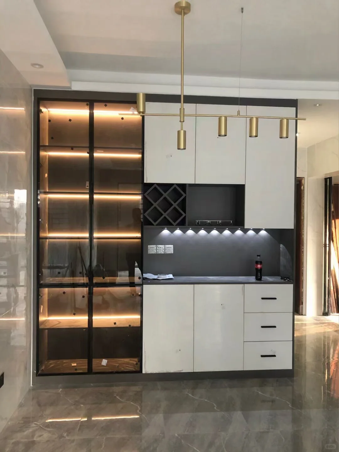 源头定制工厂，定制属于你自己的空间