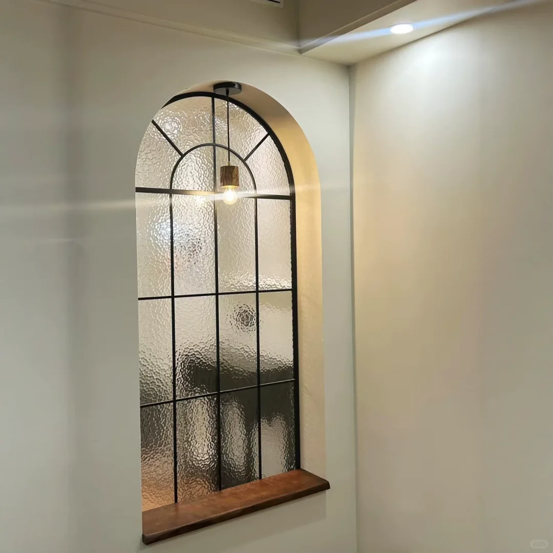 复古屏风一装，连过道都成了网红打卡角