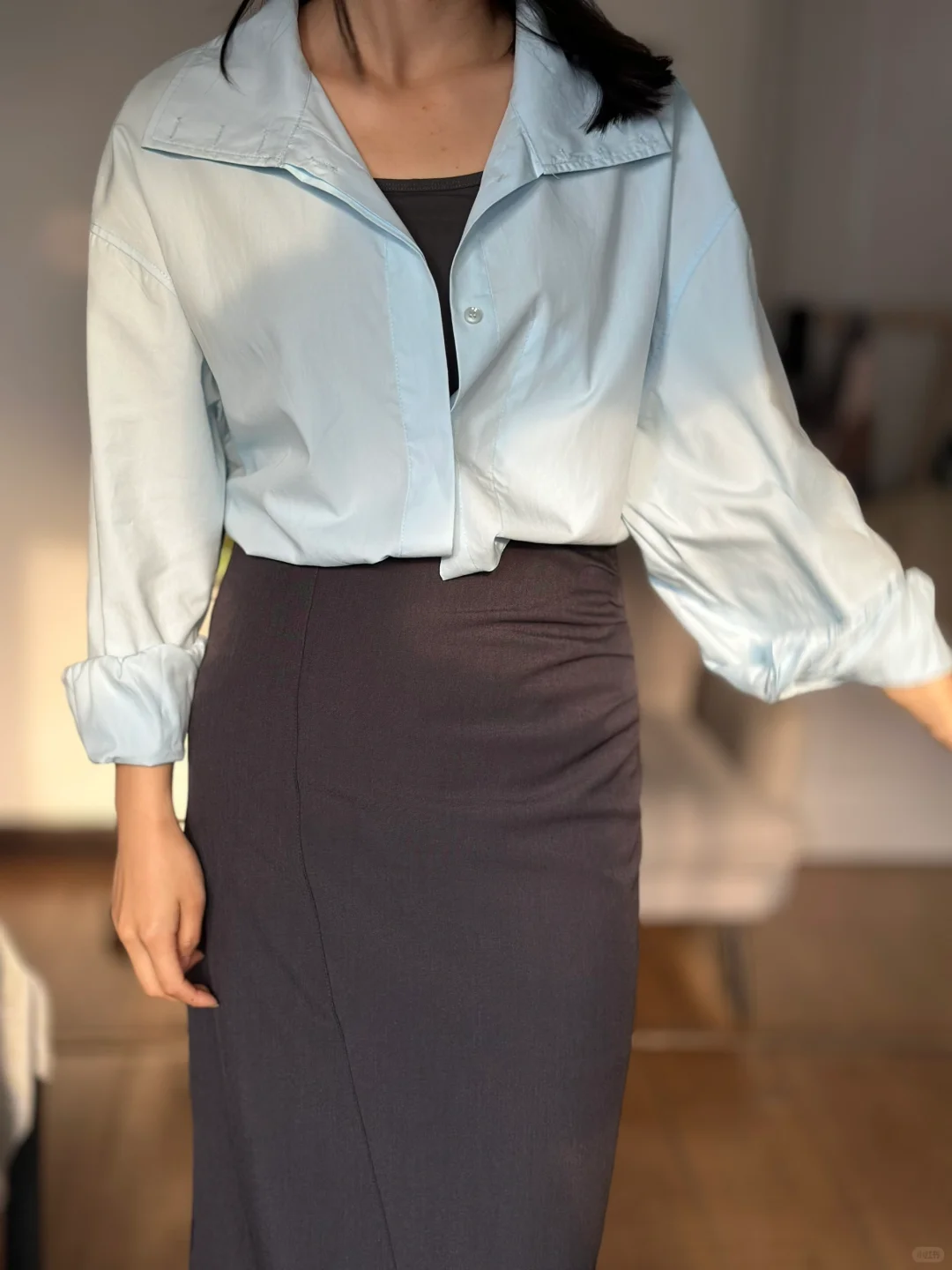 不建议小白去服装创业,但可以去尝试