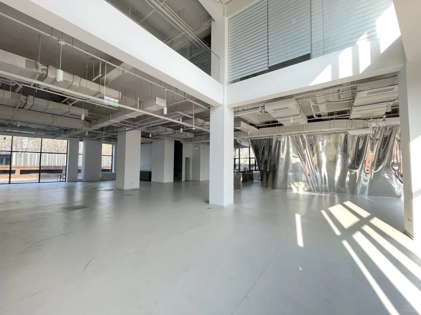 望京文化产业园2000㎡！传媒公司总部?