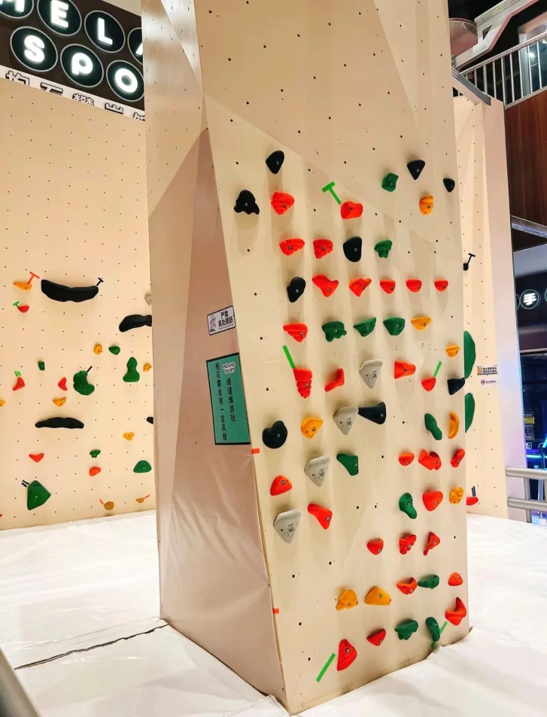 天啊有人还不知道成都万象城meland人均40➕