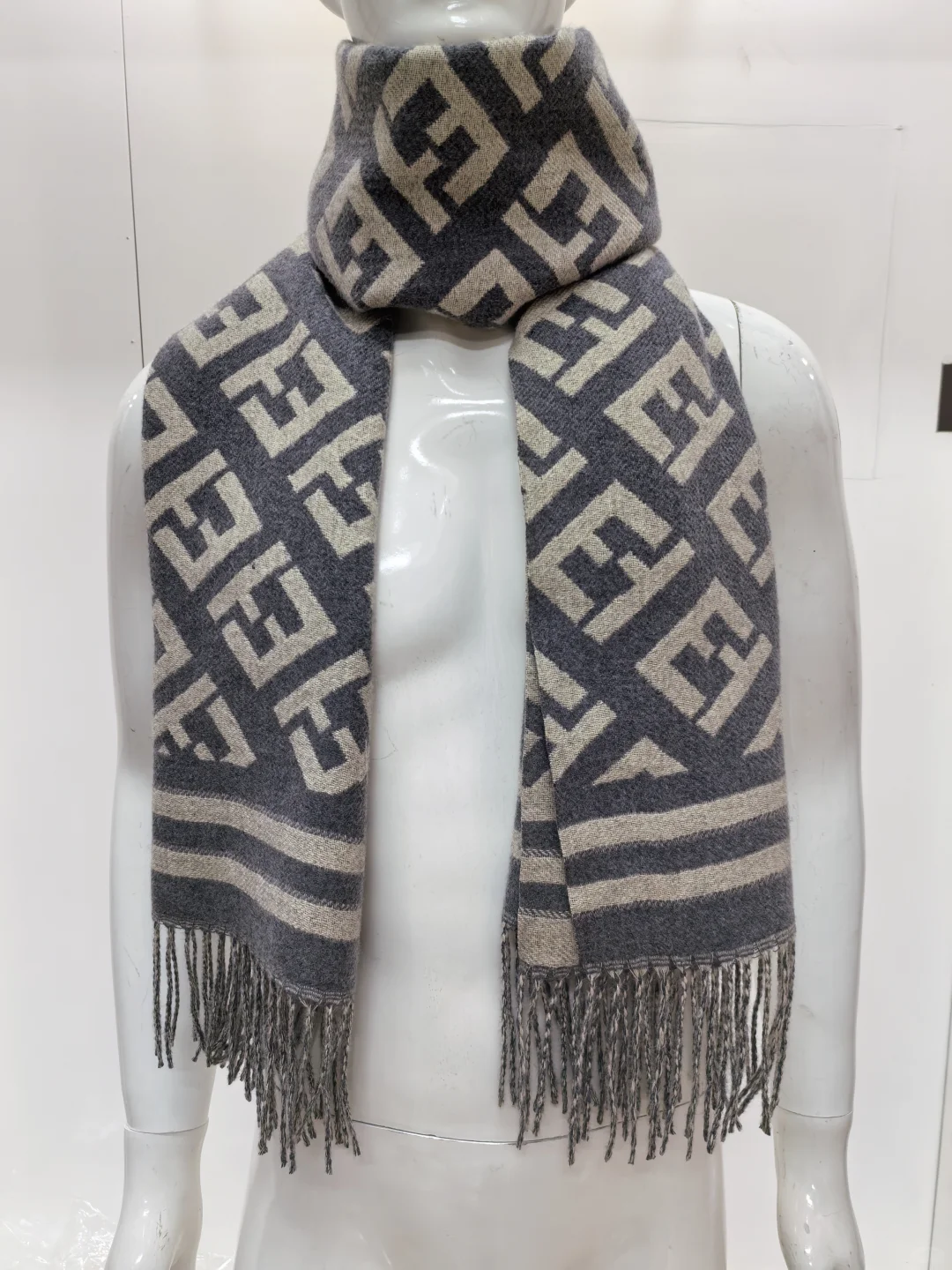 电商找AI换装，能做的来找我