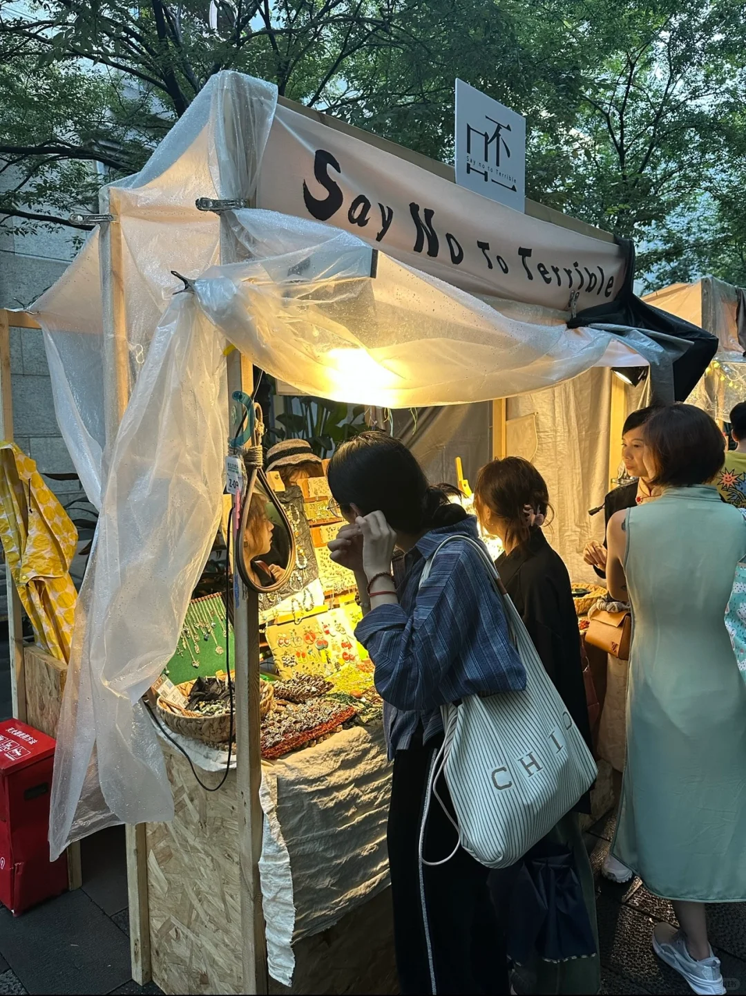 年轻人千万不要选择创业餐饮行业