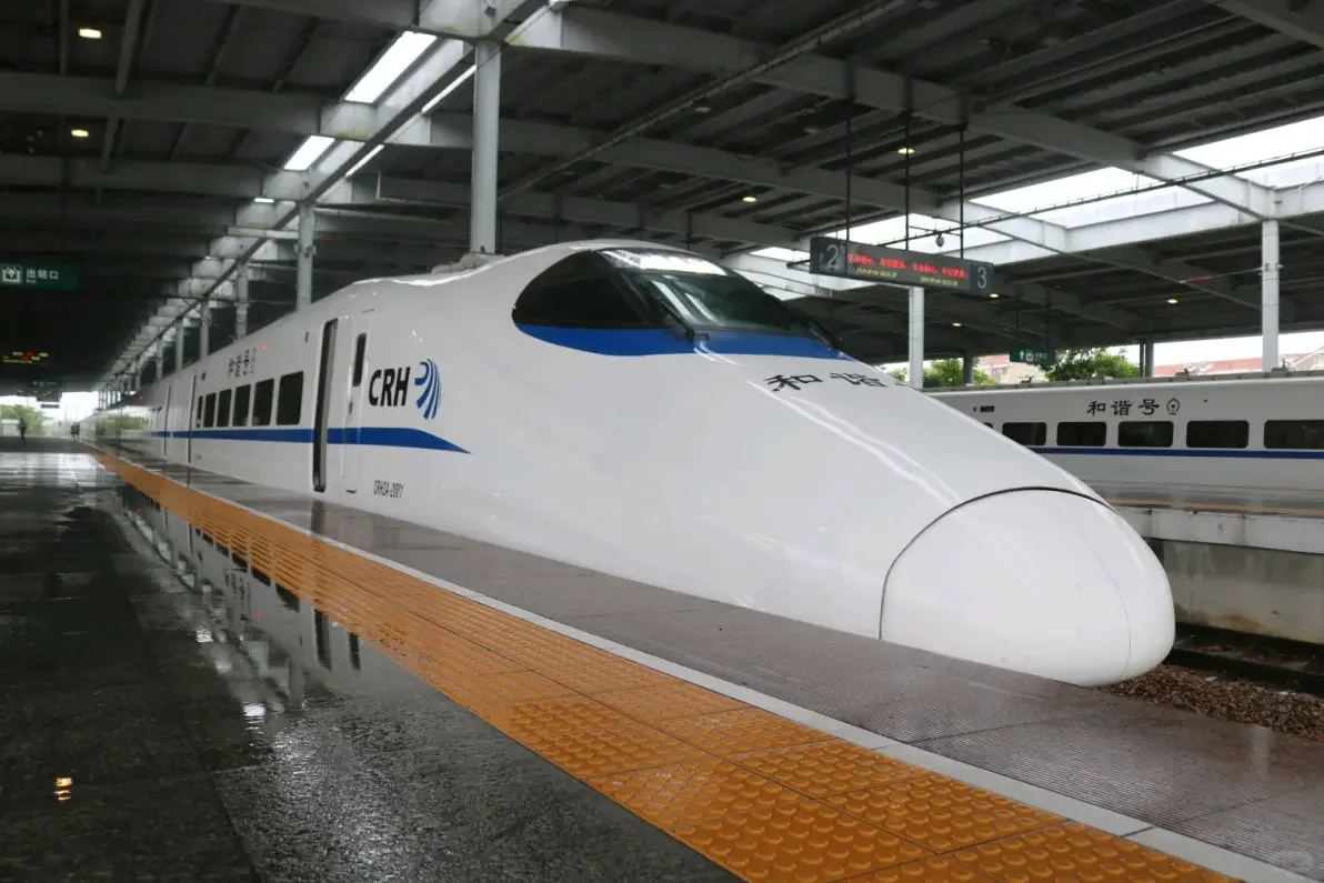 CRH2A—2001型动车组介绍