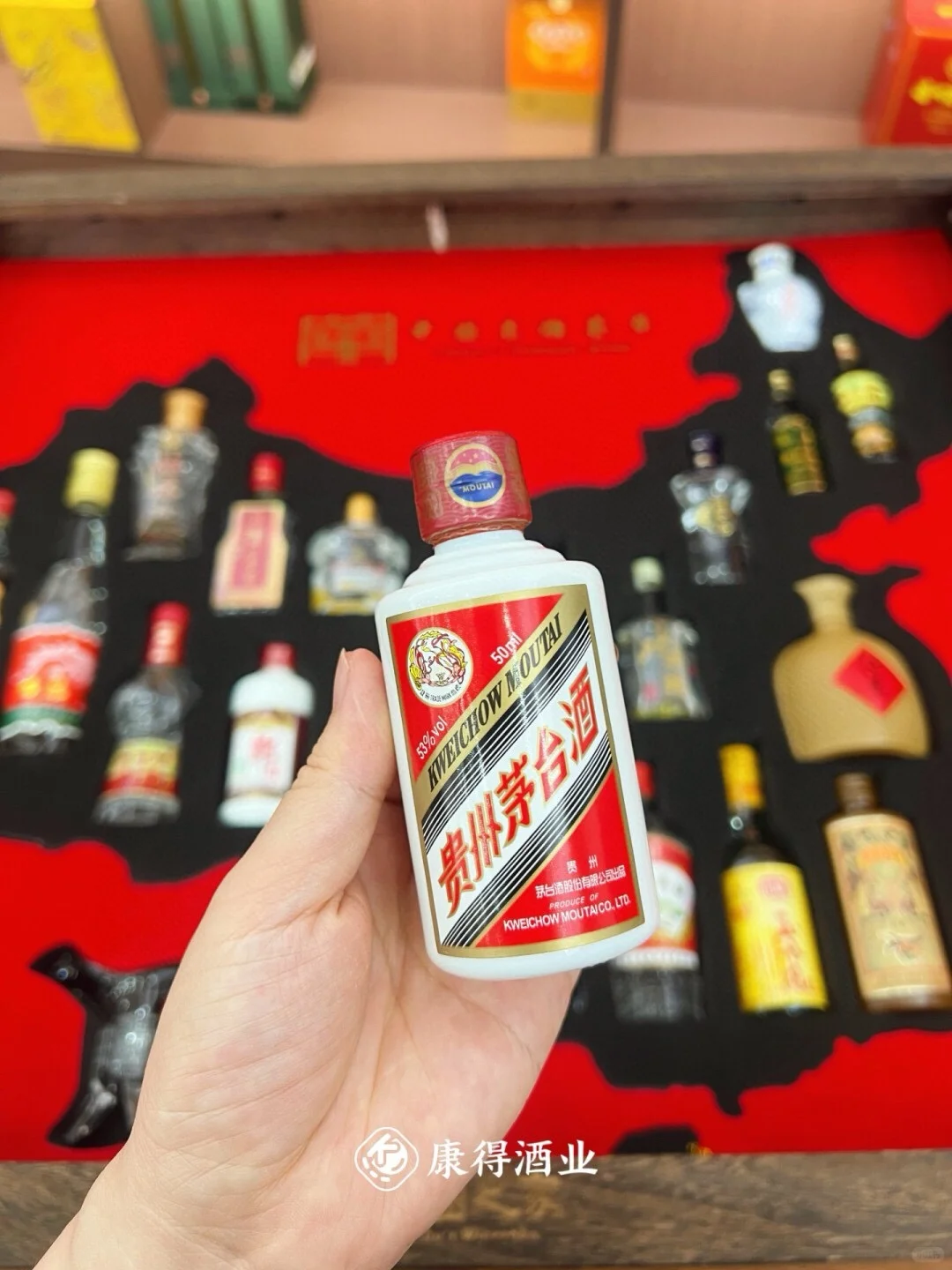 20支名酒小酒版礼盒！谁看了都得两眼放光