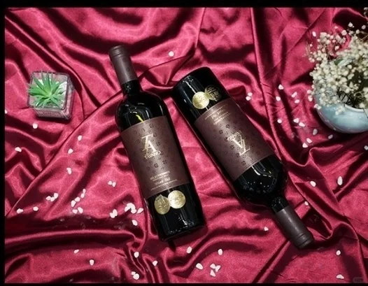 ??法国塔雅诺·艾蒙德干红葡萄酒 ?