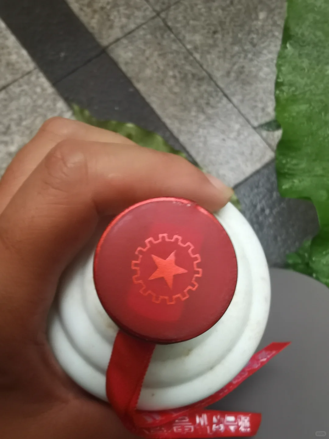 一看帽子都稳了