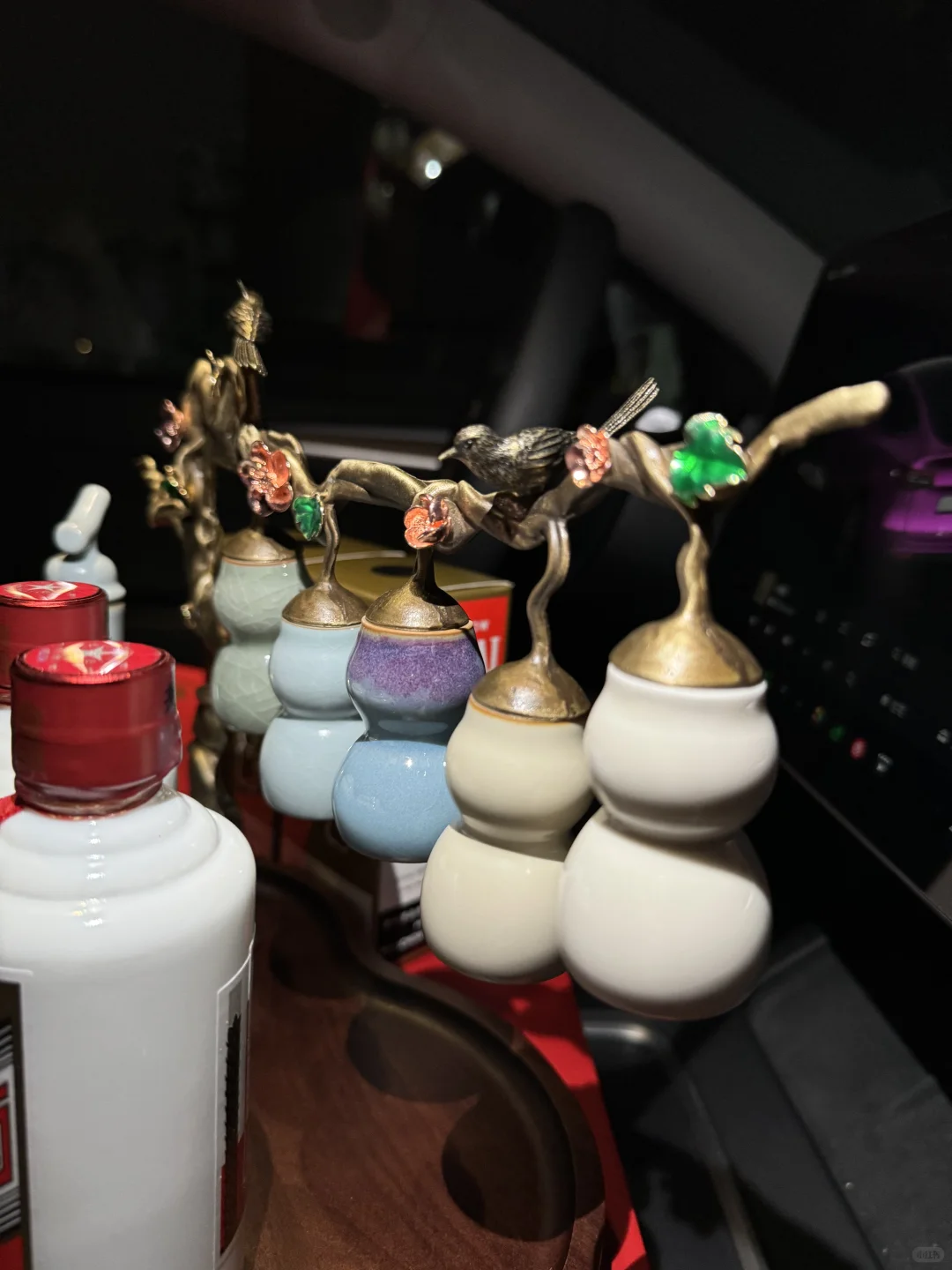 茅台做文创还是有点东西的 蛇年礼盒?