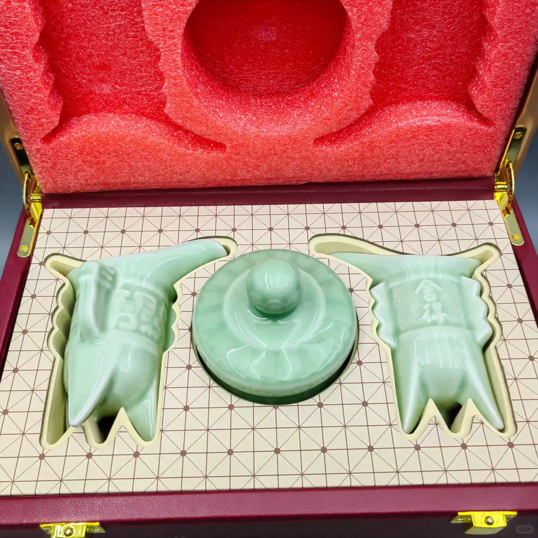 24年舍得臻藏酒汉代玉雕52度1L，摆柜佳选，