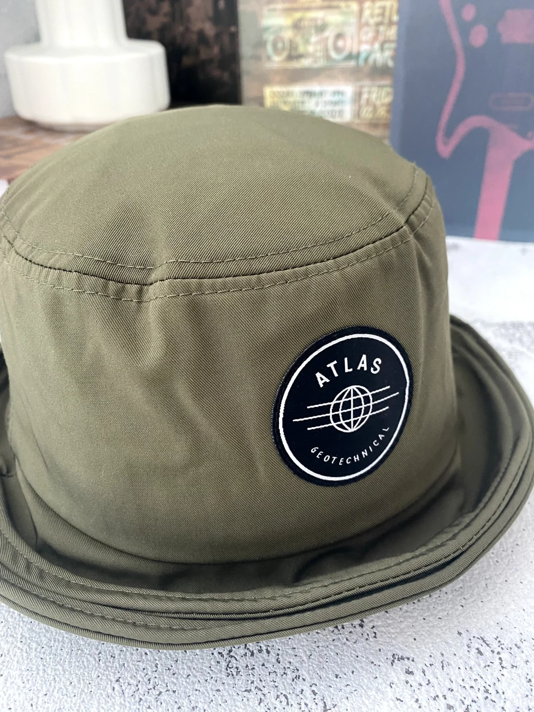 ?作为帽子定制专家，满足您的个性需求。