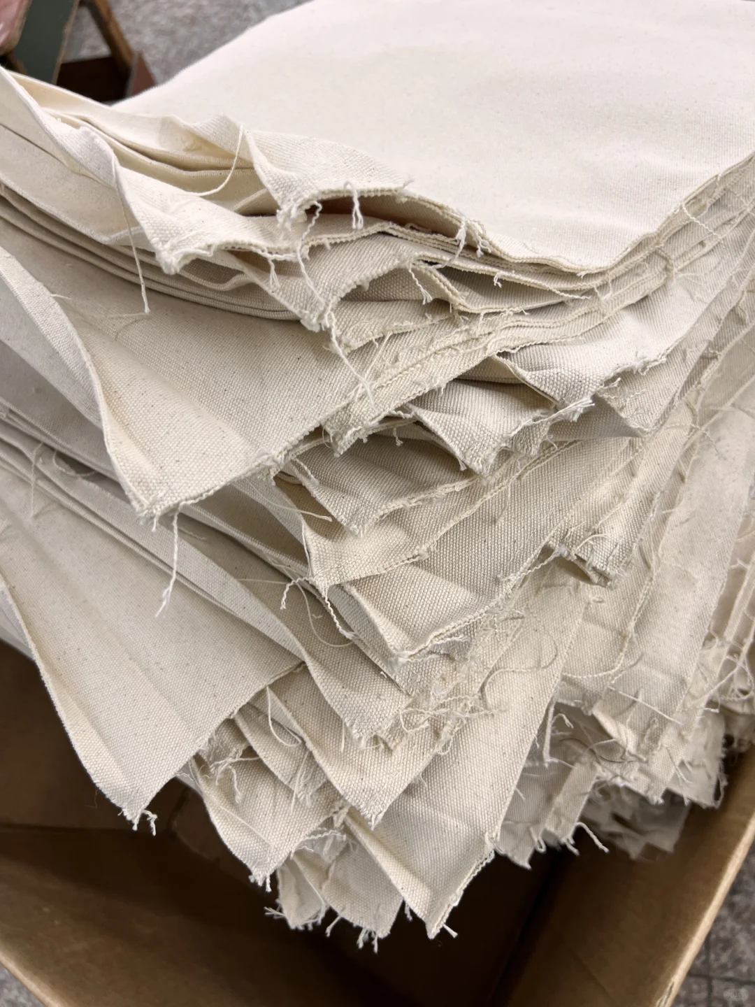 恭喜您刷到女装配饰品一手货源供应商