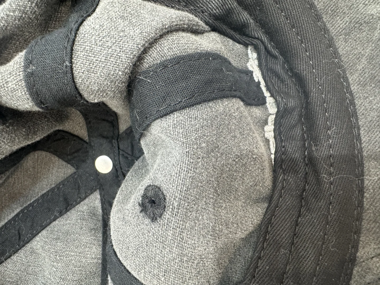 这个料怎么这么难找！是涂层水洗还是什么？