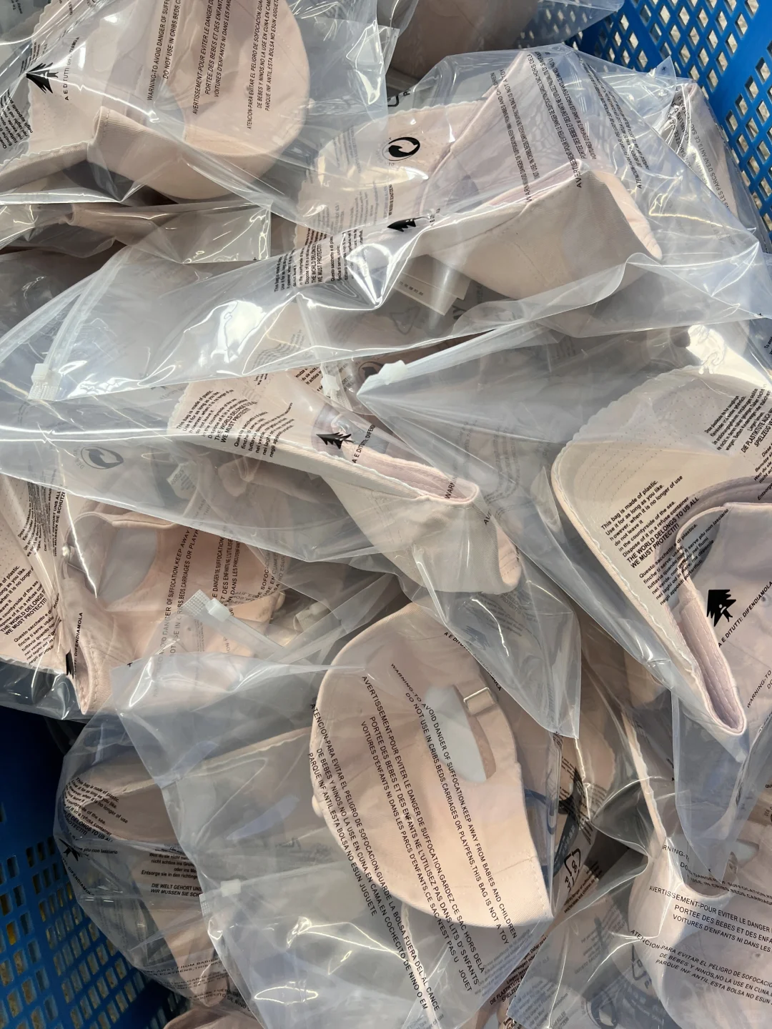 恭喜您刷到女装配饰品一手货源供应商