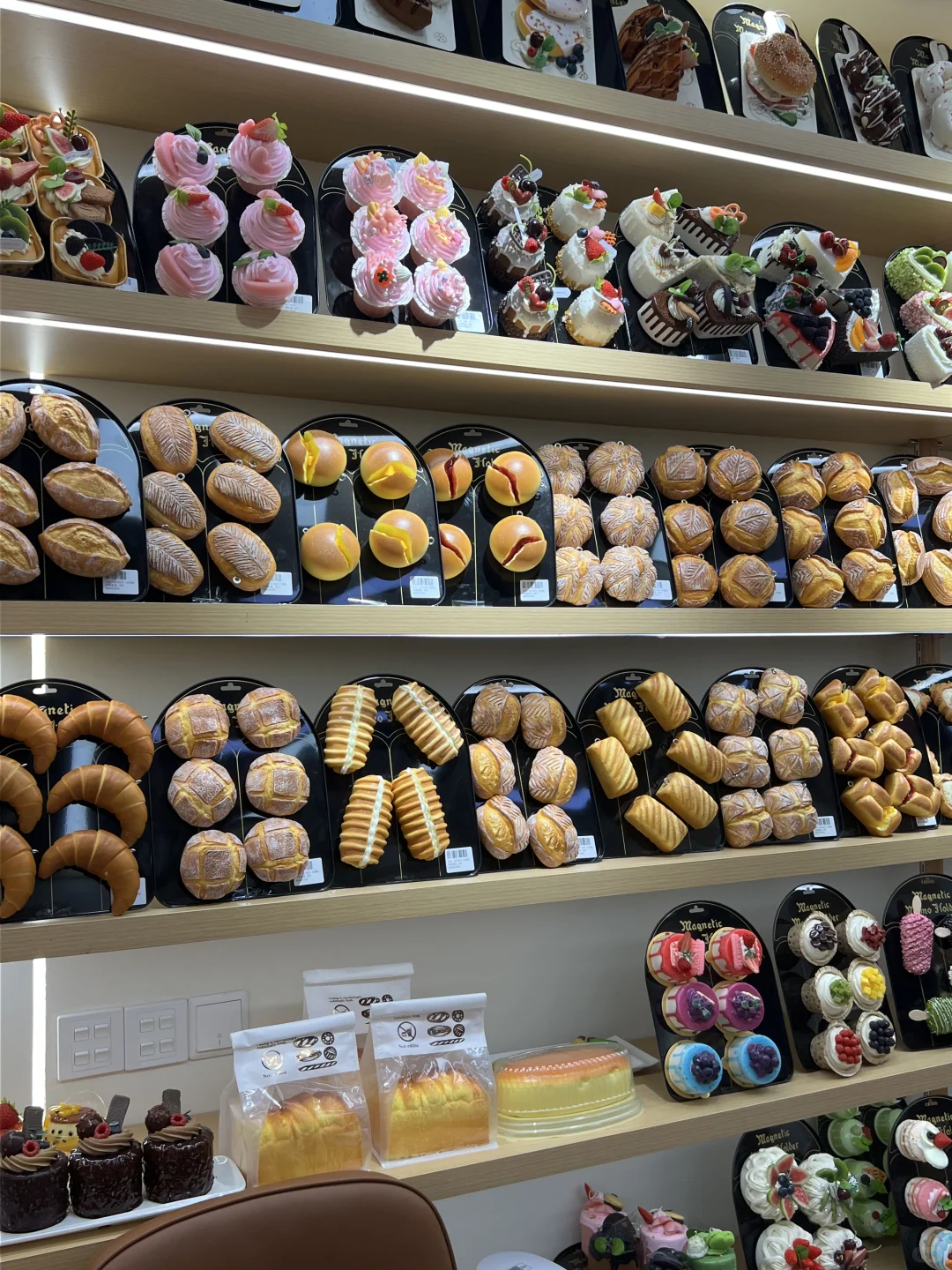 义乌全球数贸中心开业了！