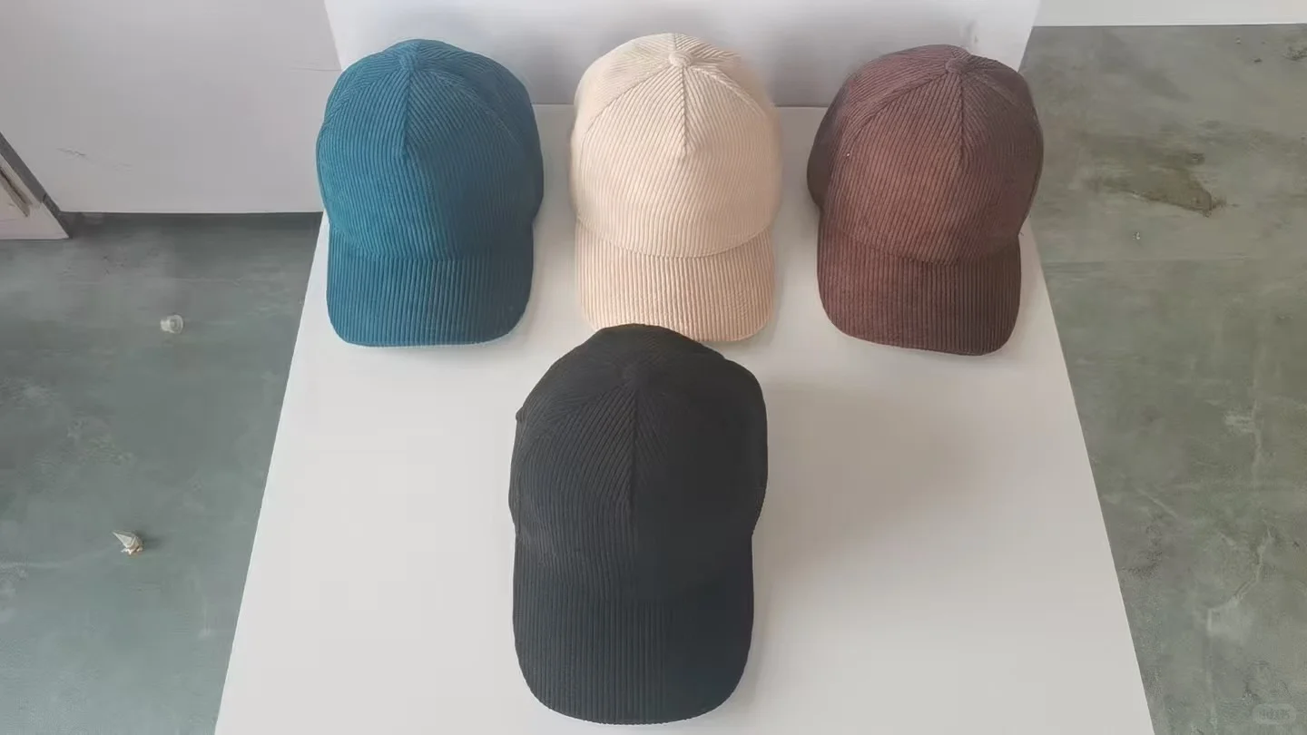 2000pcs hats are being delivered！