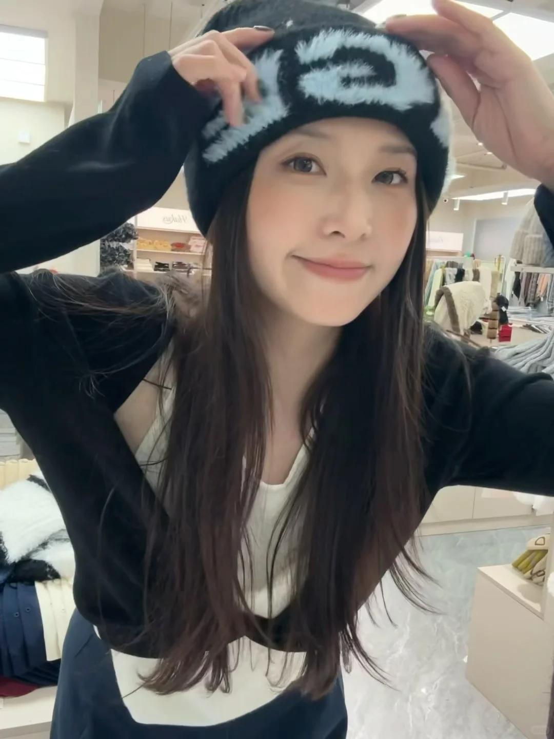 当我在义乌工厂选帽子时……