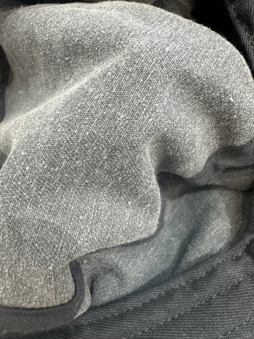 这个料怎么这么难找！是涂层水洗还是什么？