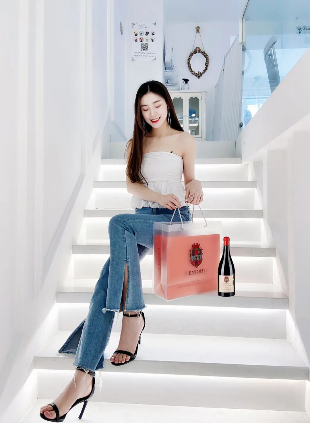 给不了你尊贵的权利，但可以给你最高待遇