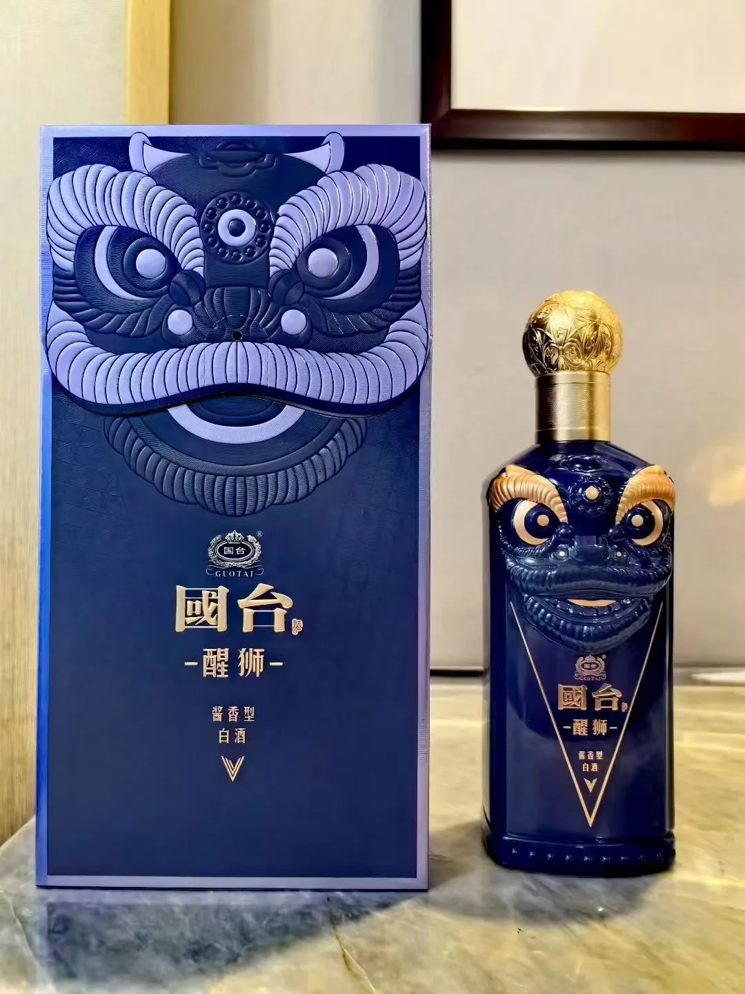 国台醒狮蓝53度酱香型白酒500ml