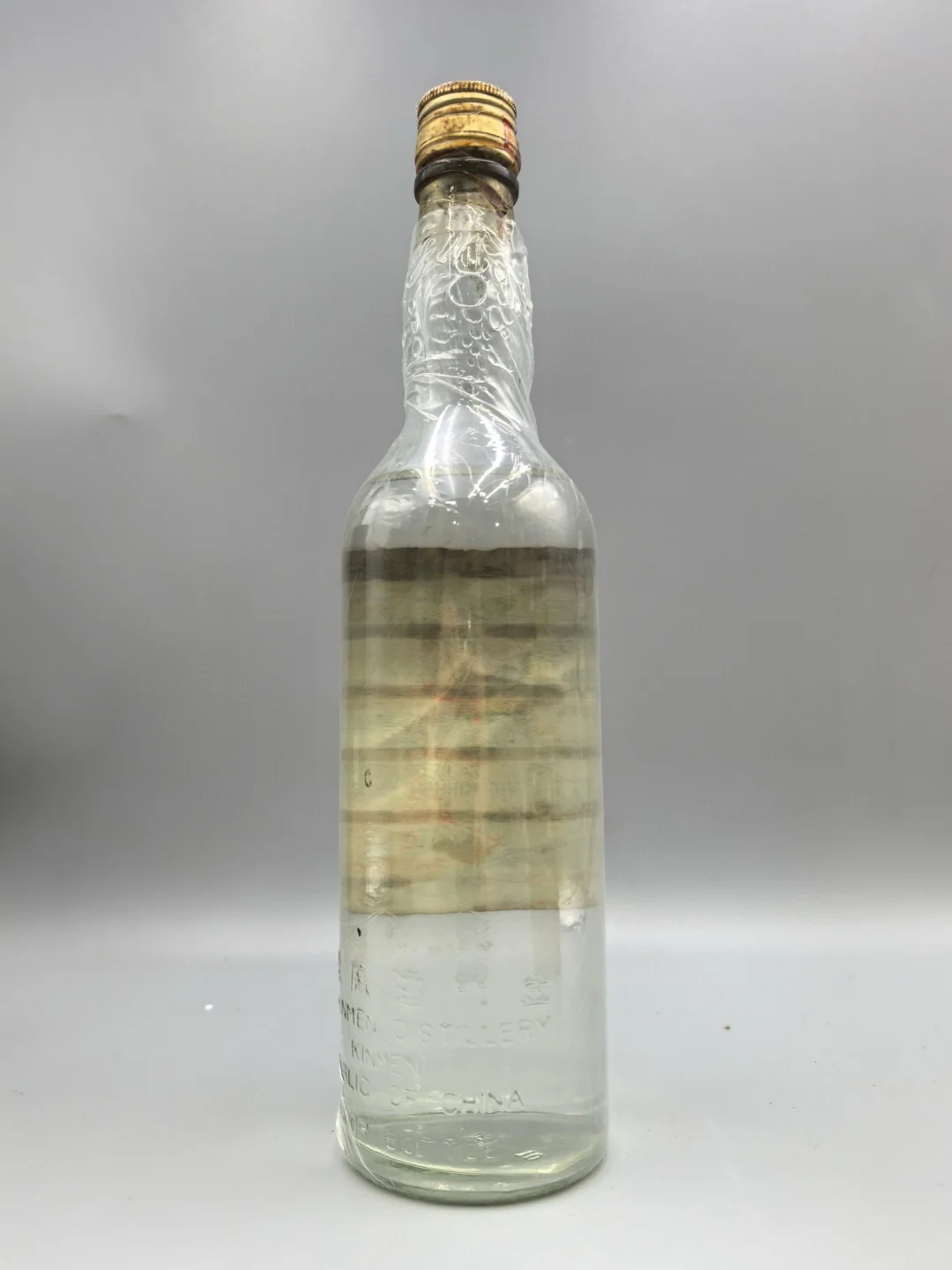 69年金门高粱黑金刚一瓶?9000