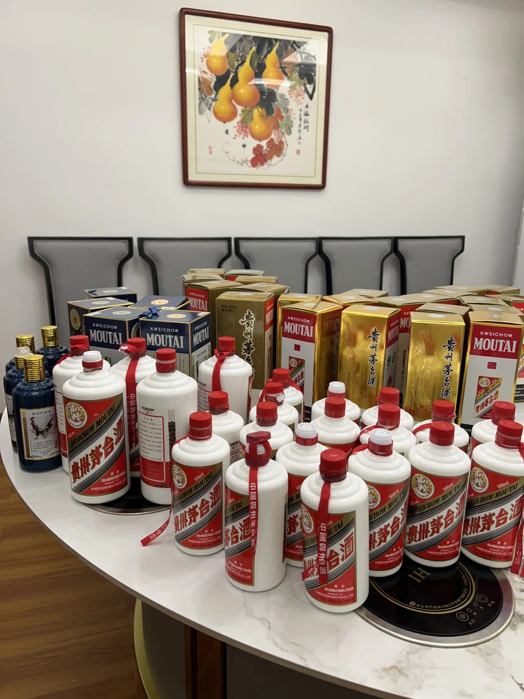 别人失眠因为烦恼，我失眠因为茅台