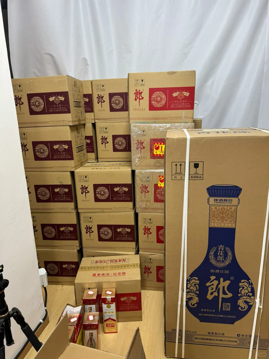 西安闲置名酒礼品别吃灰!速来变现