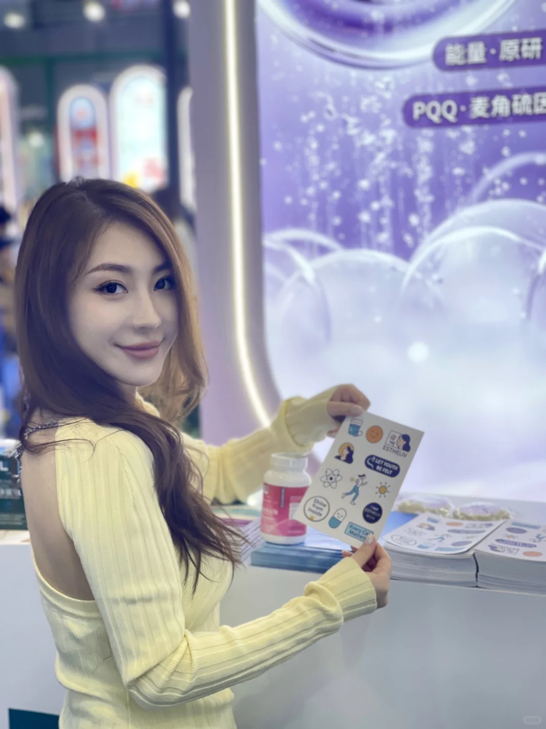 进博会最暖心的展柜！被巢天娇实力圈粉?