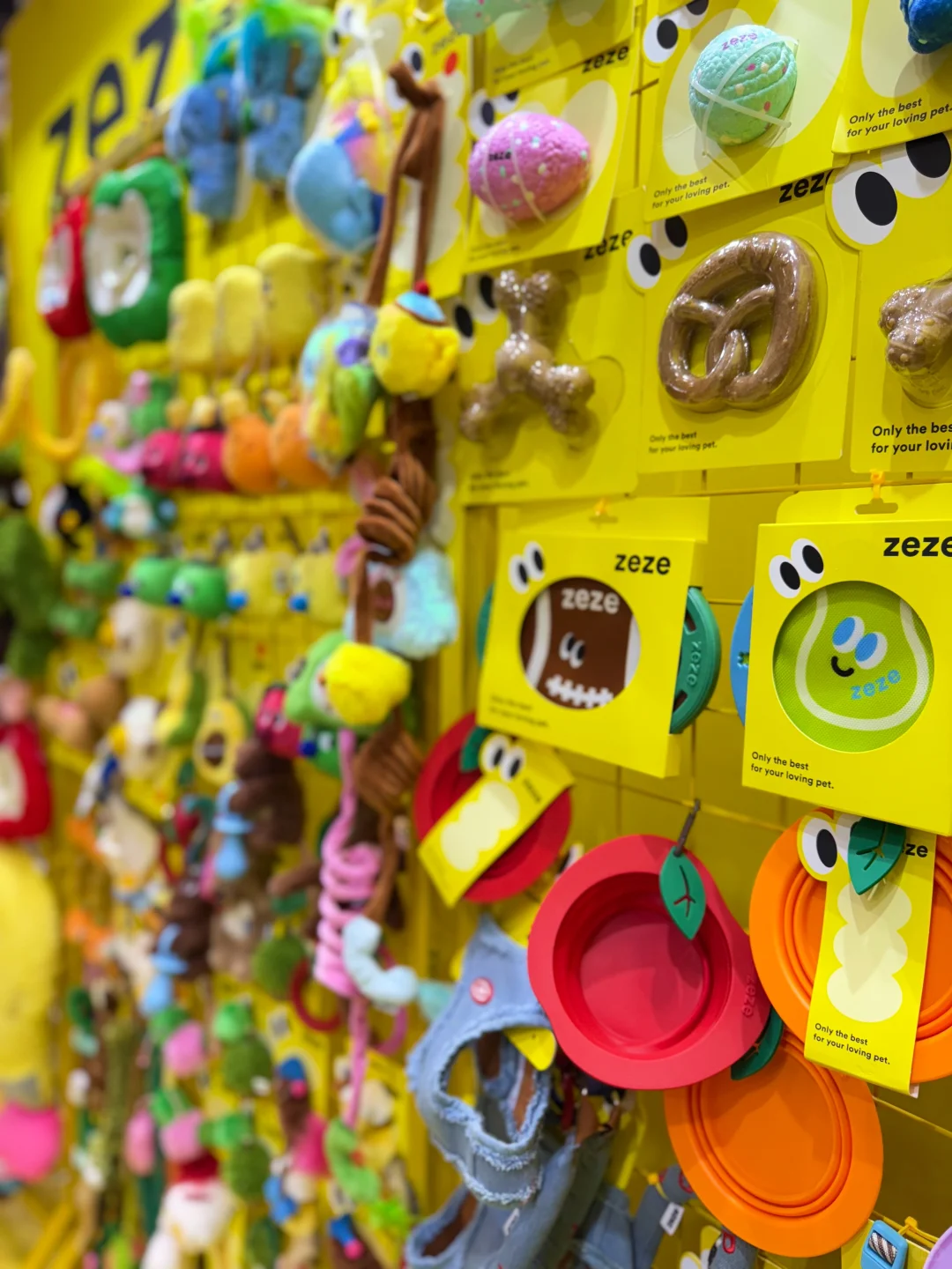 来「东京国际宠物展」和 zeze碰面吧??