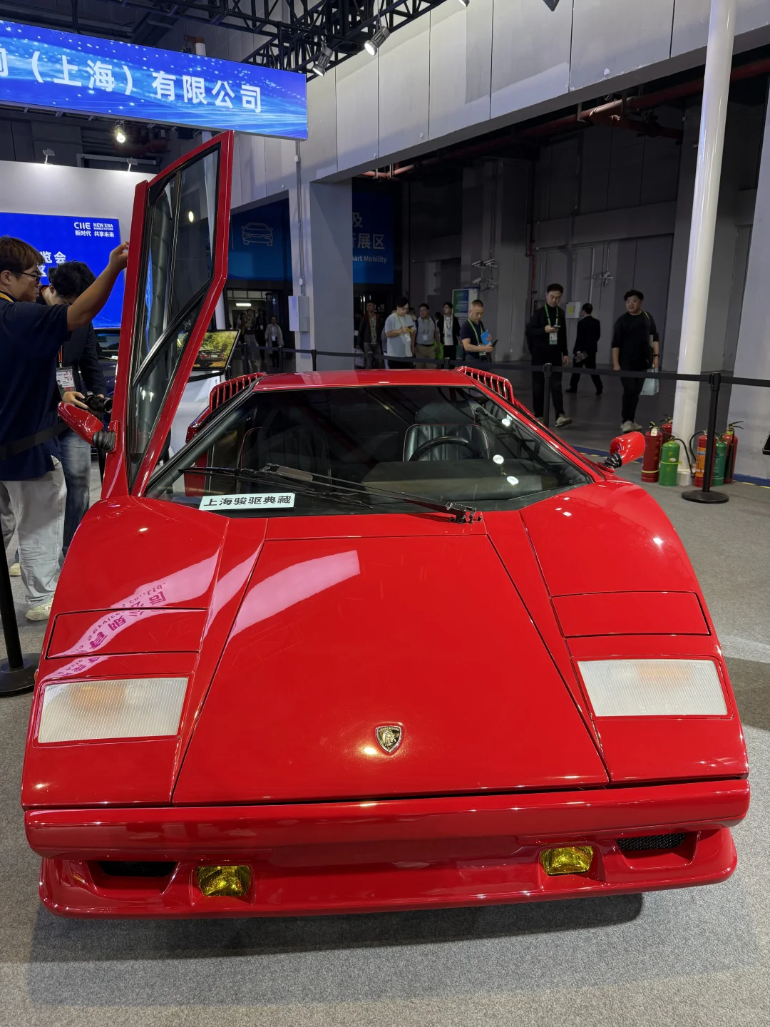 ?2025进博会一日游 | 免费吃喝+科技狂欢?