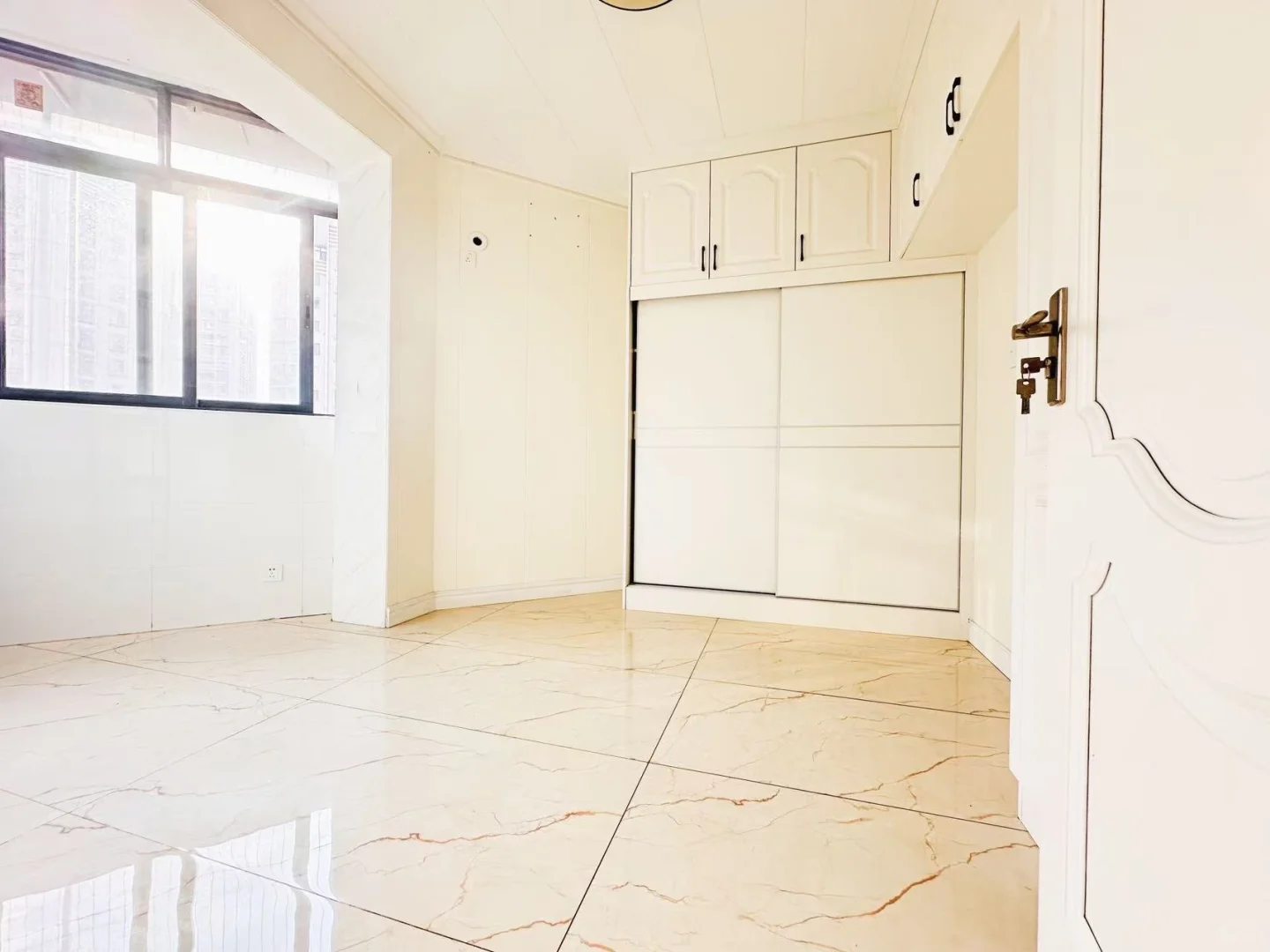 卖房成功,前来还愿!