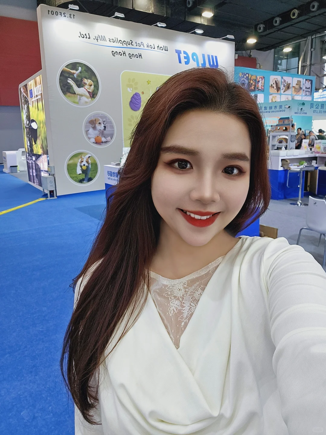 干翻译带薪看宠物！翻译到闭馆后半小时