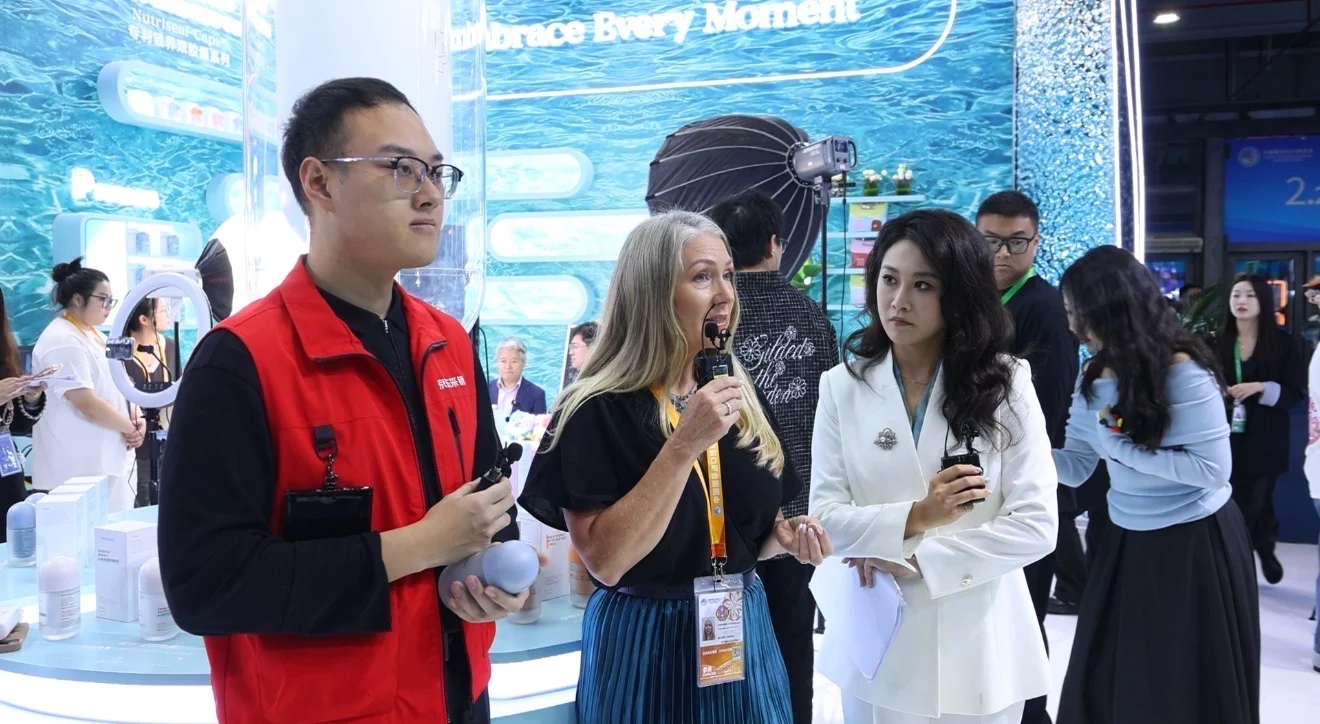 妈妈，我在新闻上看到老熟人了！！