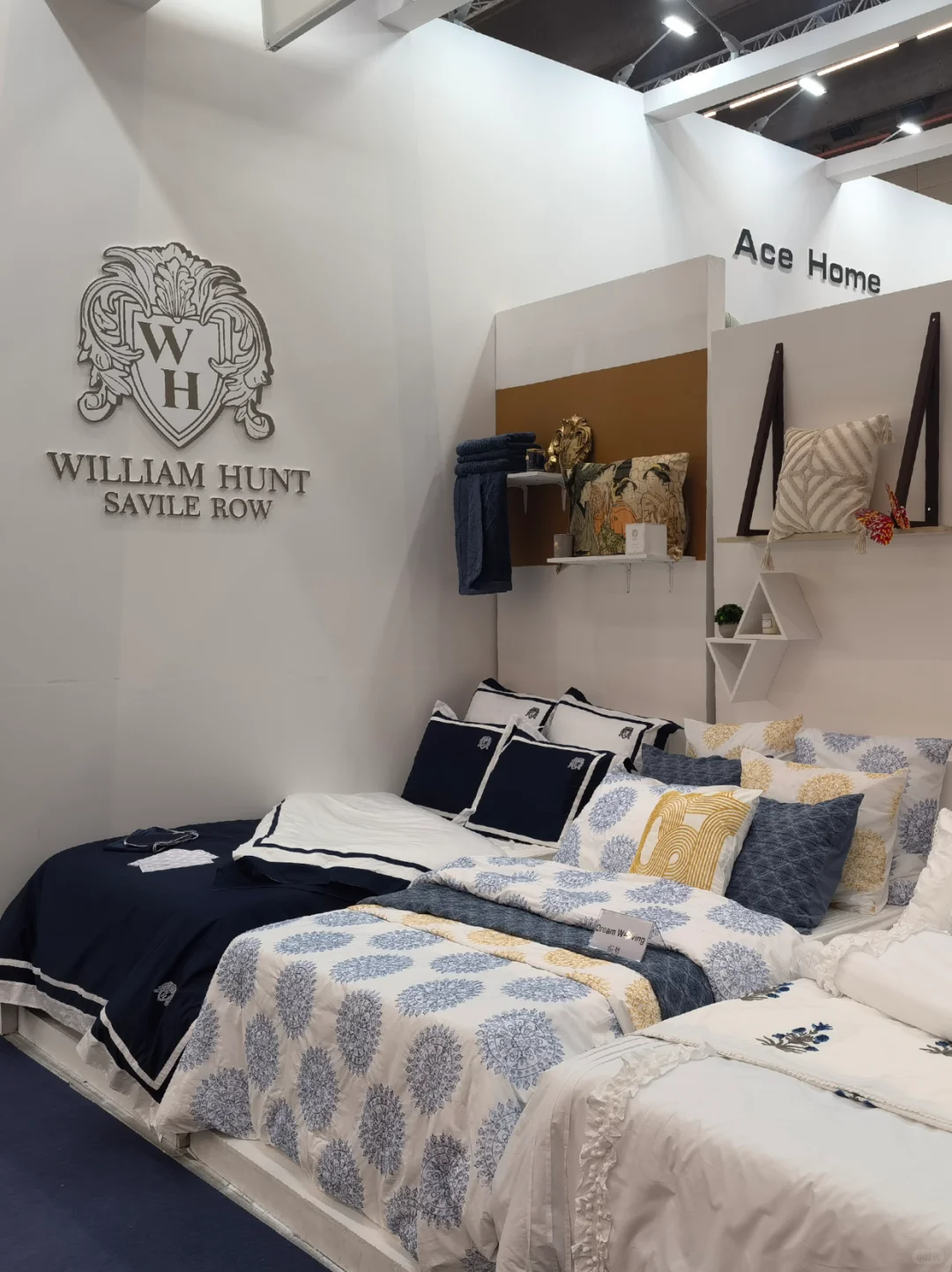 听说你们都喜欢逛展会