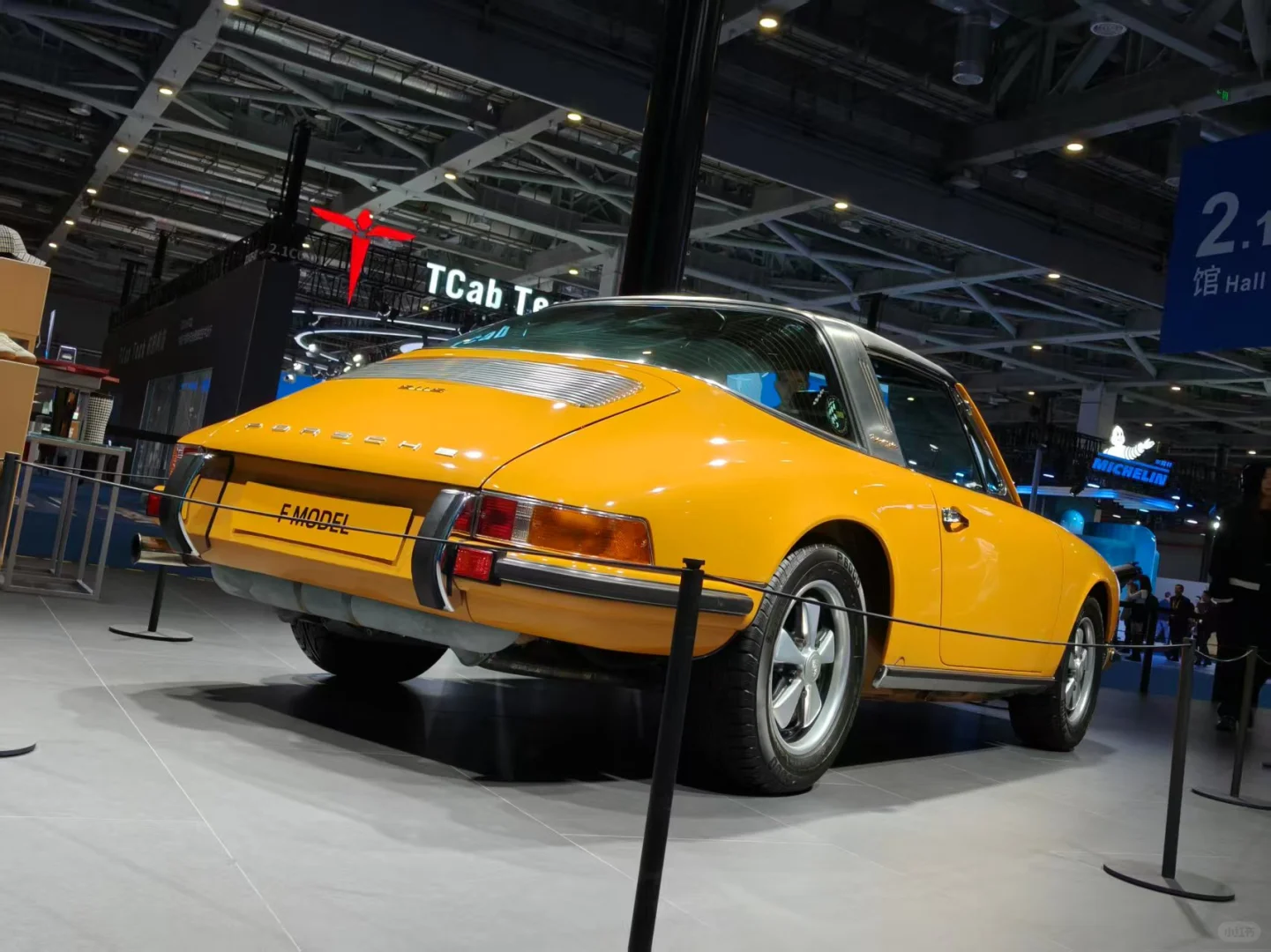 进博会大众集团展台 竟然还有经典车