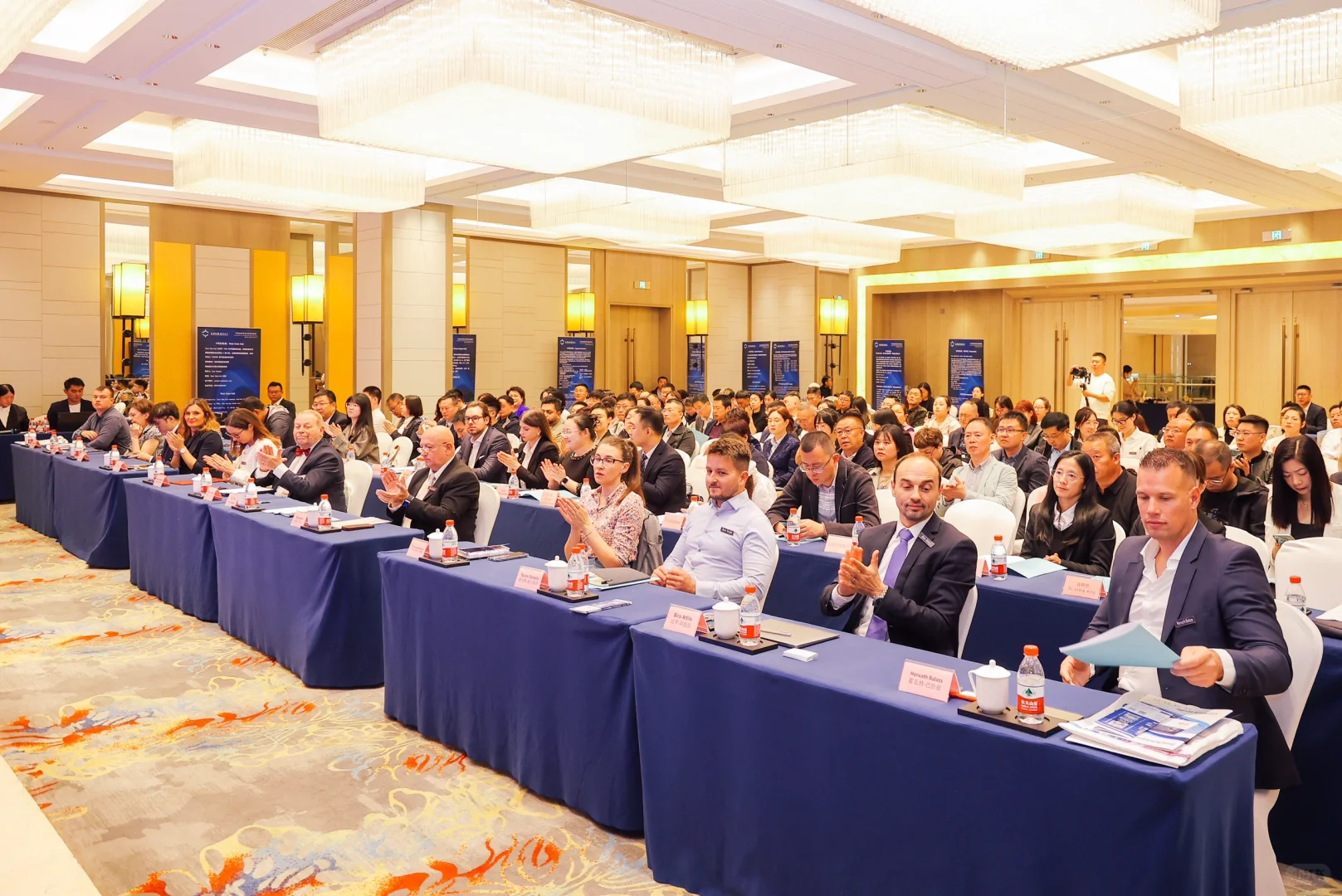 中东欧客商来辽对接采购会